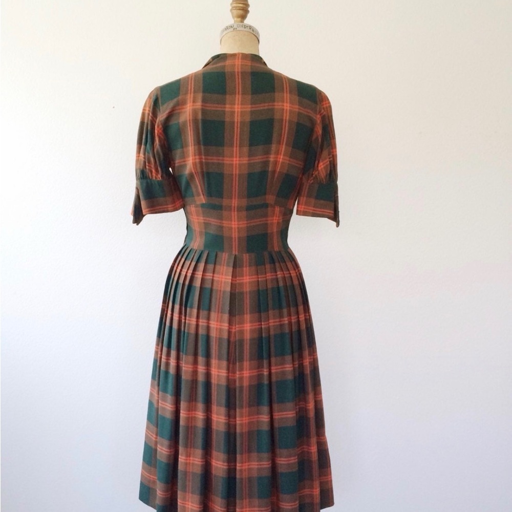 Vintage 1950’s Plaid Dress. - Picture 3 of 4